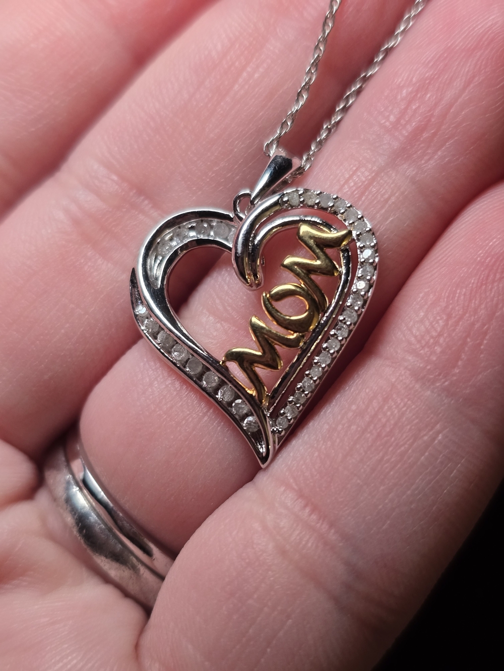 0.25 cttw natural diamond MOM heart sterling silver necklace